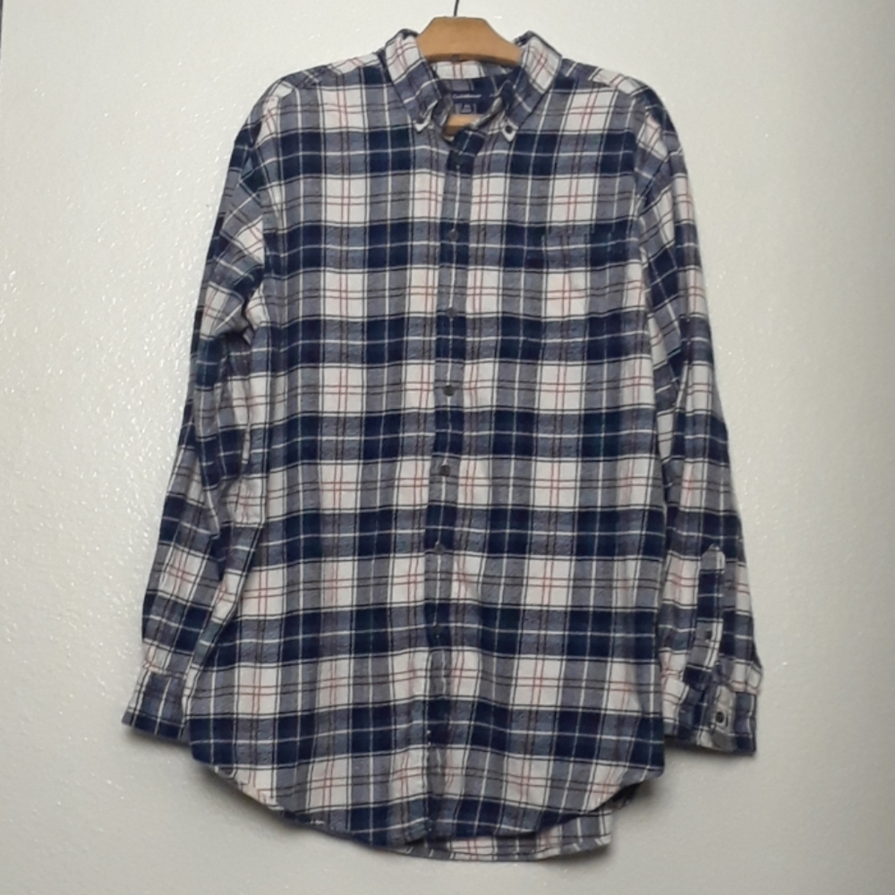 Long sleeve plaid shirt
